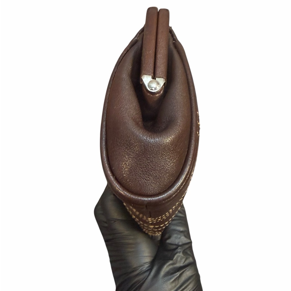 Coach Soho Framed Kisslock Wristlet     (A502) - Picture 4 of 9